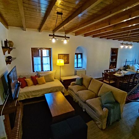 Kristi'S Homes - "Traditional Home" In 蒂米萨那 外观 照片